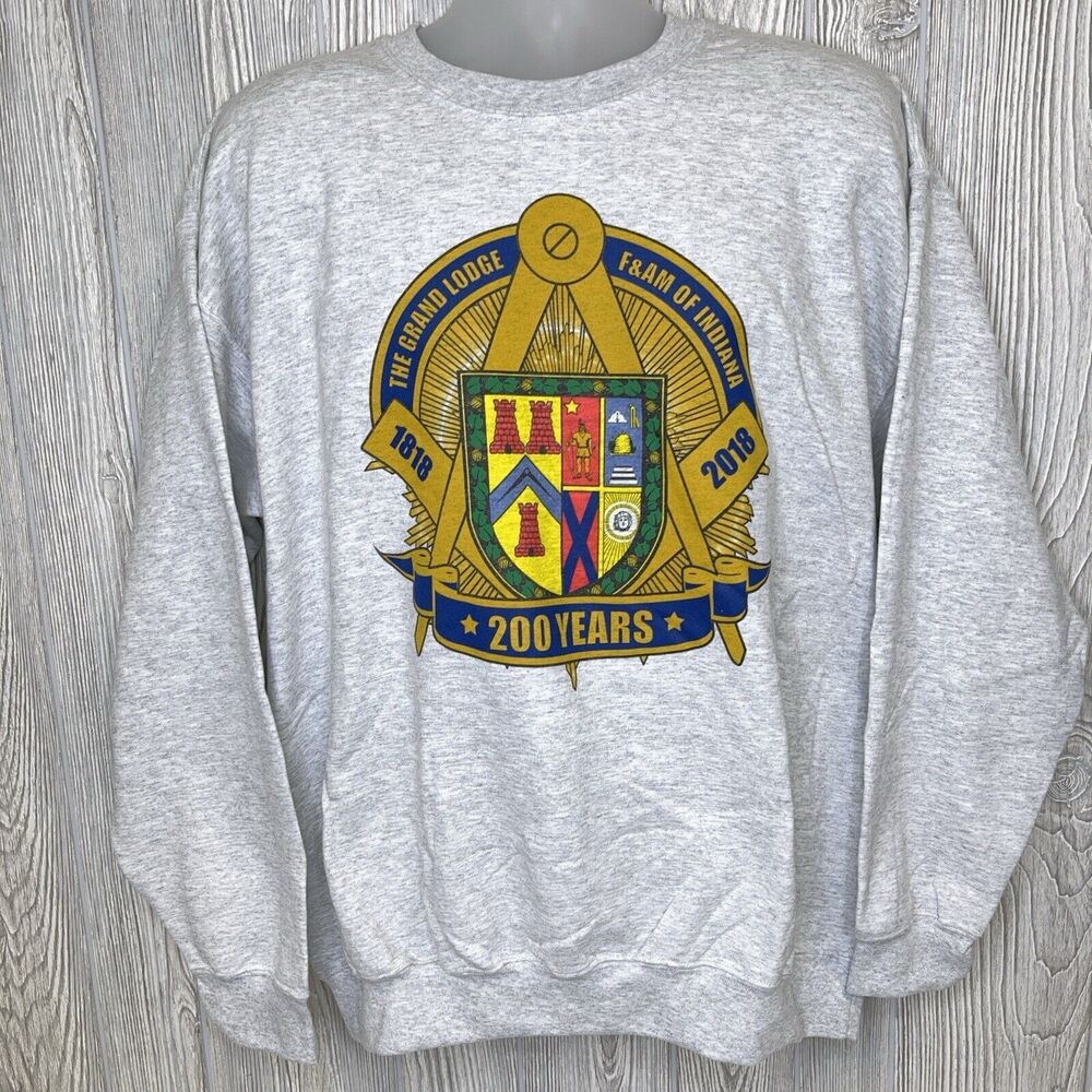 The Grand Lodge F&AM of Indiana 200 Years Sweatshirt 1818-2018 Size Large Gray